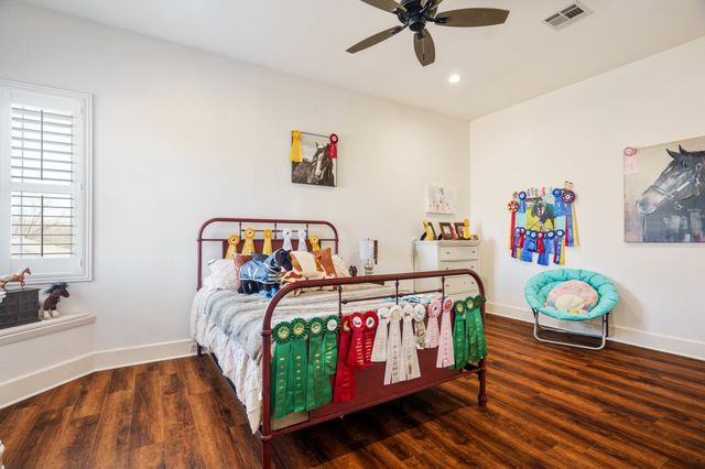 1209 Windsor Drive, Corsicana, TX 75110