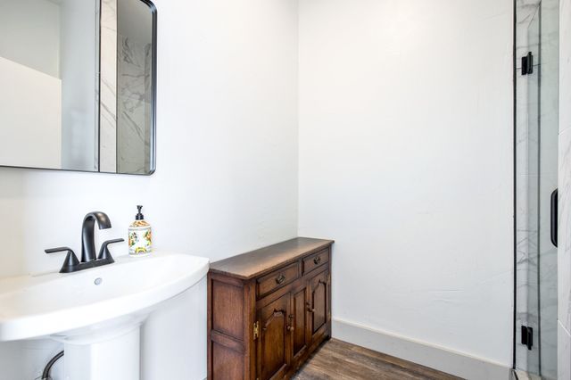 1209 Windsor Drive, Corsicana, TX 75110