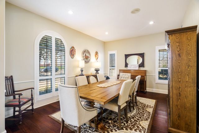 1209 Windsor Drive, Corsicana, TX 75110