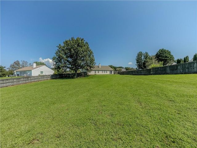 7535 Springmill Court, Cumming, GA 30028