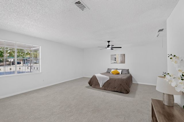 5451 Lubbock Avenue, Fort Worth, TX 76133