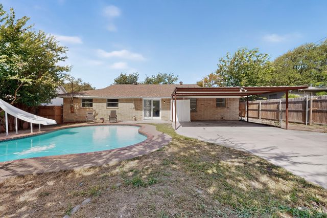 5451 Lubbock Avenue, Fort Worth, TX 76133