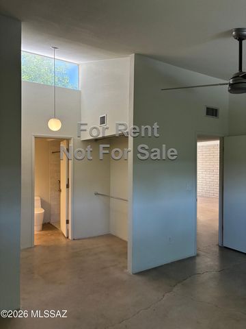 5701 E Glenn St Apt 126, Tucson, AZ 85712