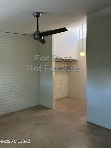5701 E Glenn St Apt 126, Tucson, AZ 85712