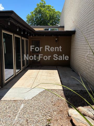5701 E Glenn St Apt 126, Tucson, AZ 85712