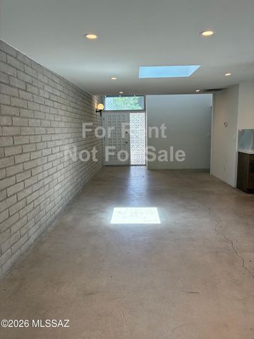 5701 E Glenn St Apt 126, Tucson, AZ 85712