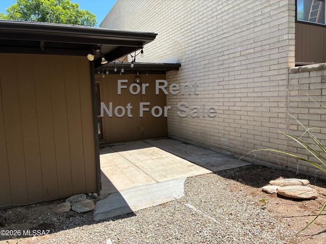 5701 E Glenn St Apt 126, Tucson, AZ 85712