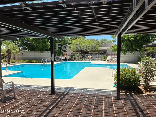 5701 E Glenn St Apt 126, Tucson, AZ 85712