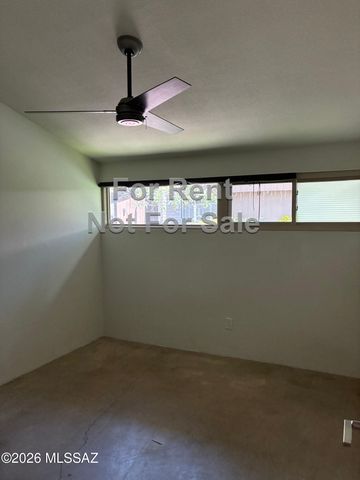 5701 E Glenn St Apt 126, Tucson, AZ 85712