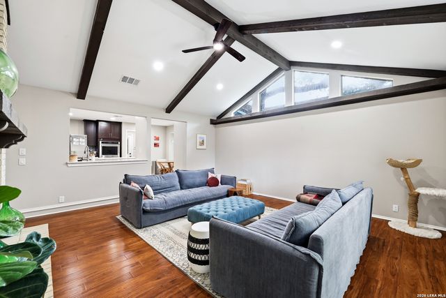 14002 FAIROAK XING, San Antonio, TX 78231