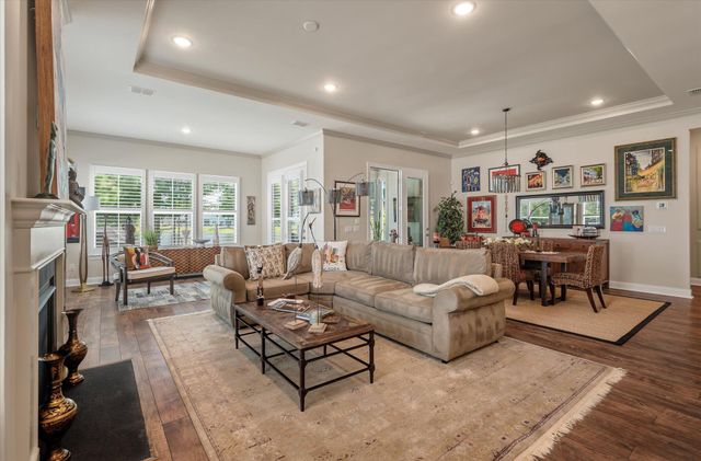 664 Marsh Cove Circle, Summerville, SC 29486