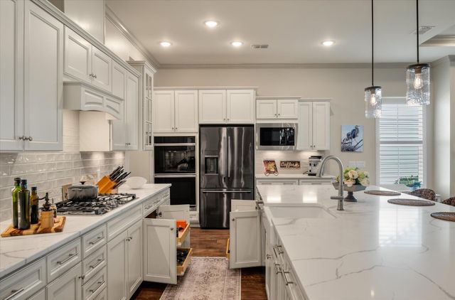 664 Marsh Cove Circle, Summerville, SC 29486
