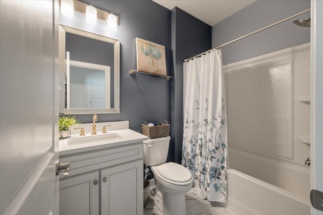664 Marsh Cove Circle, Summerville, SC 29486