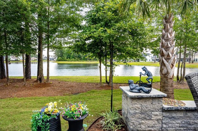 664 Marsh Cove Circle, Summerville, SC 29486