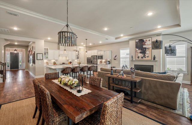 664 Marsh Cove Circle, Summerville, SC 29486