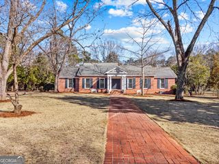 979 Lakeview Drive, Madison, GA 30650