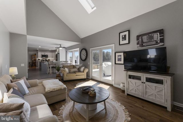 7912 BRIARHEATH CT, Gaithersburg, MD 20882