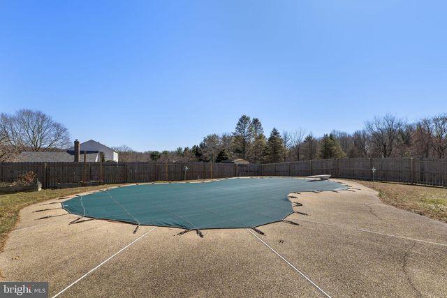 7912 BRIARHEATH CT, Gaithersburg, MD 20882