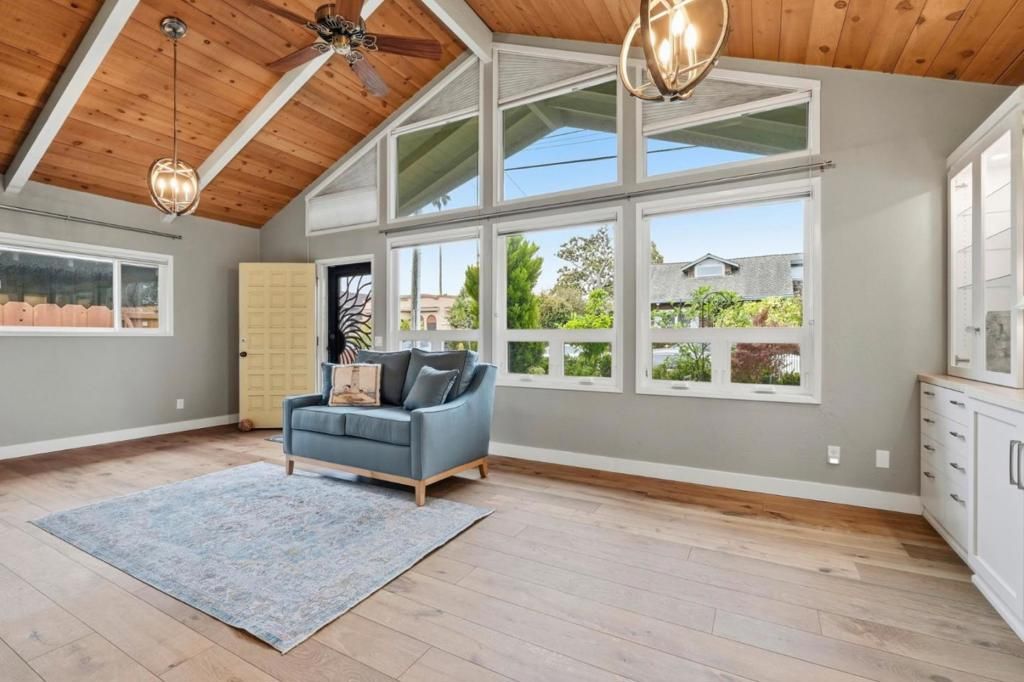 Image 18 of property listing at 212 3rd Avenue, Santa Cruz, CA 95062