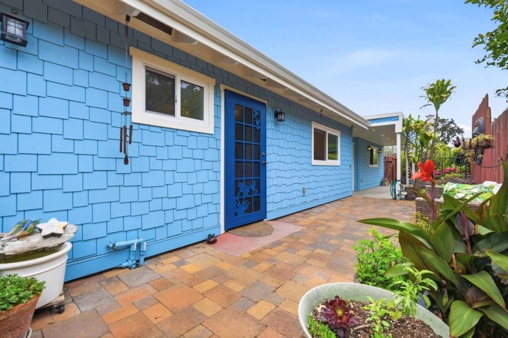 Image 34 of property listing at 212 3rd Avenue, Santa Cruz, CA 95062