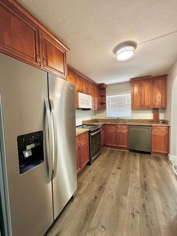 615 S STATE ROAD 7 3E, Margate, FL 33068