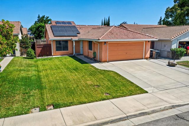83 James Ct, Tracy, CA 95376