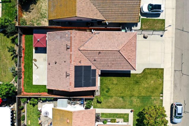 83 James Ct, Tracy, CA 95376