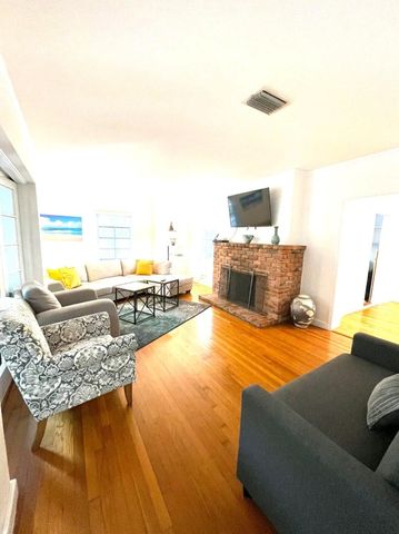 1403 SE 2nd Street 1, Fort Lauderdale, FL 33301