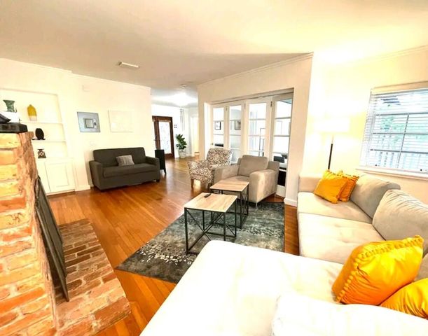 1403 SE 2nd Street 1, Fort Lauderdale, FL 33301