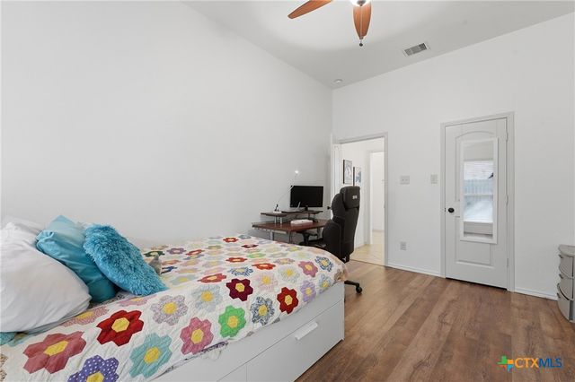 2970 Prairie Bluff, Seguin, TX 78155