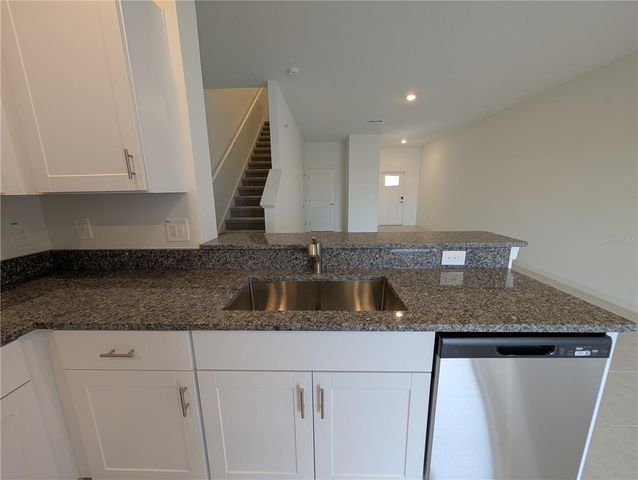 32021 SPICEBERRY STREET, San Antonio, FL 33576