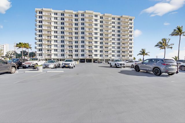 3301 S Ocean Boulevard 205, Highland Beach, FL 33487