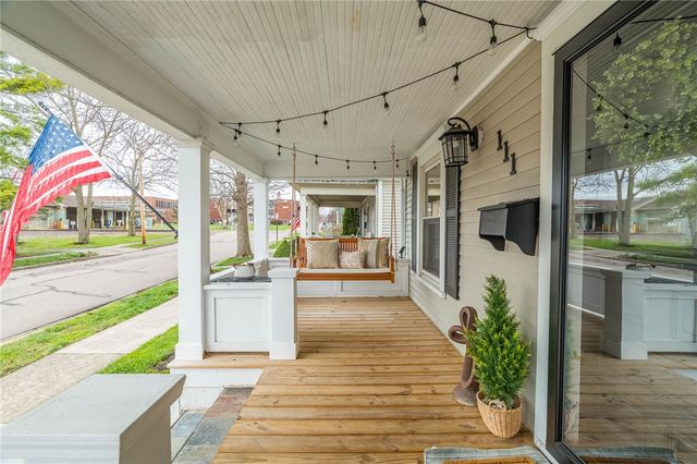 111 W Dow Street, Tipp City, OH 45371