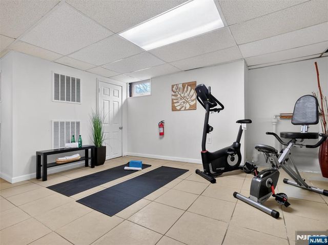 247 Steilen Avenue, Ridgewood, NJ 07450