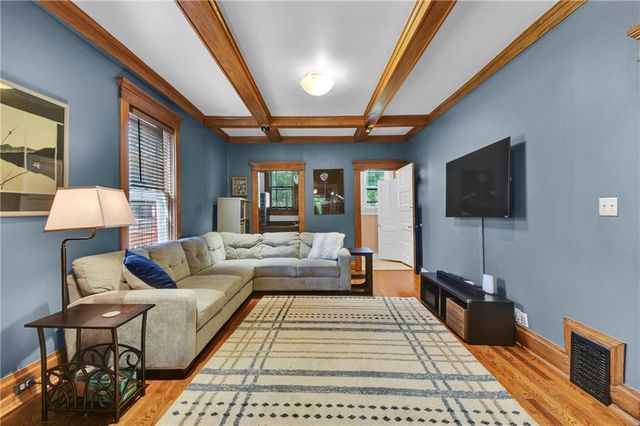 808 E 31st Terrace, Kansas City, MO 64109