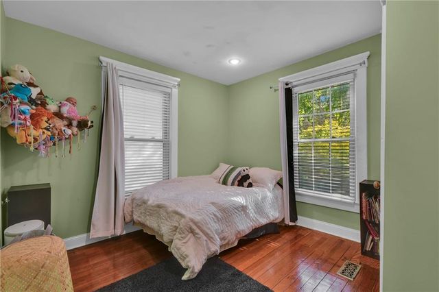 808 E 31st Terrace, Kansas City, MO 64109