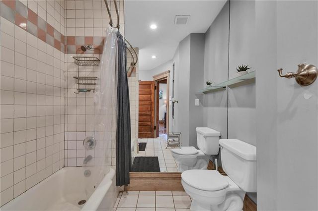 808 E 31st Terrace, Kansas City, MO 64109