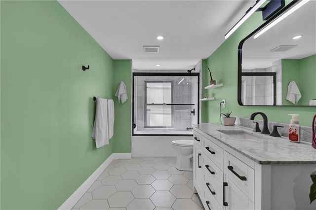 808 E 31st Terrace, Kansas City, MO 64109