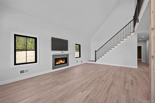 98 Fox Hill Road, Call Listing Agent, NY 12589