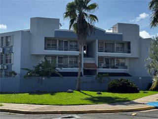 COND. CHALETS DE SAN FERNANDO 1901, Carolina, PR 00985