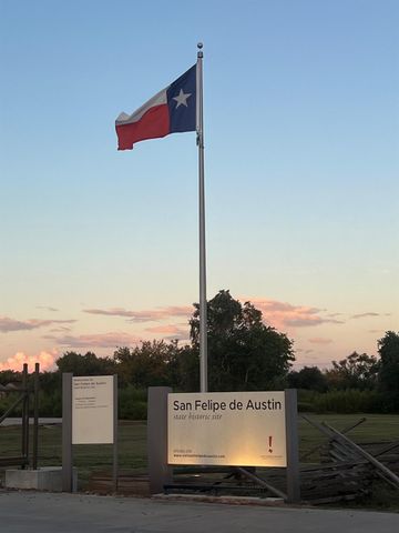 400 6th Street, San Felipe, TX 77473