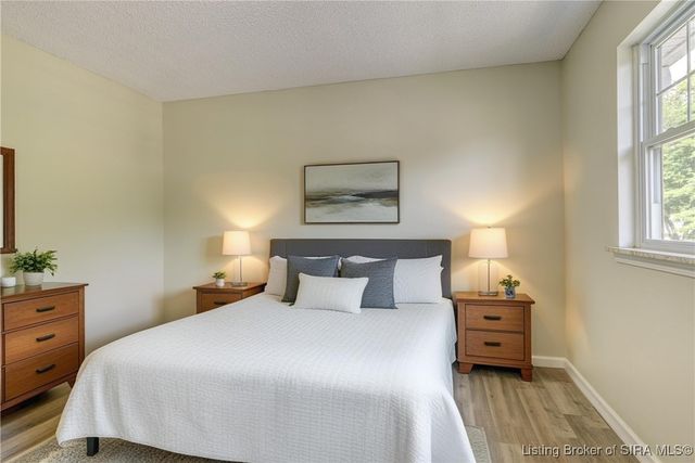 3157 Wooded Way, Jeffersonville, IN 47130