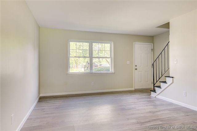 3157 Wooded Way, Jeffersonville, IN 47130