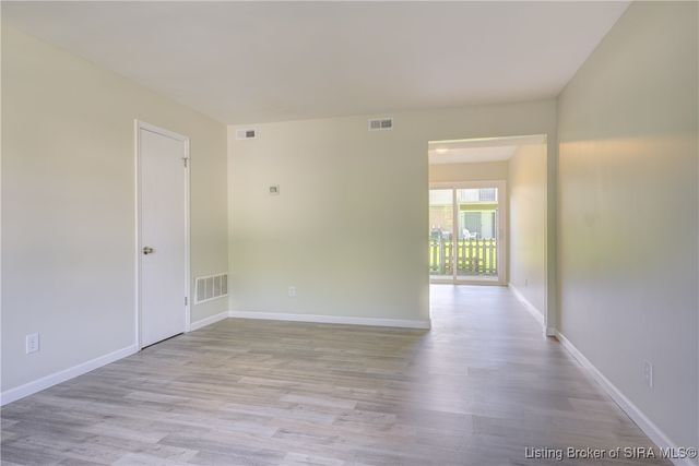 3157 Wooded Way, Jeffersonville, IN 47130