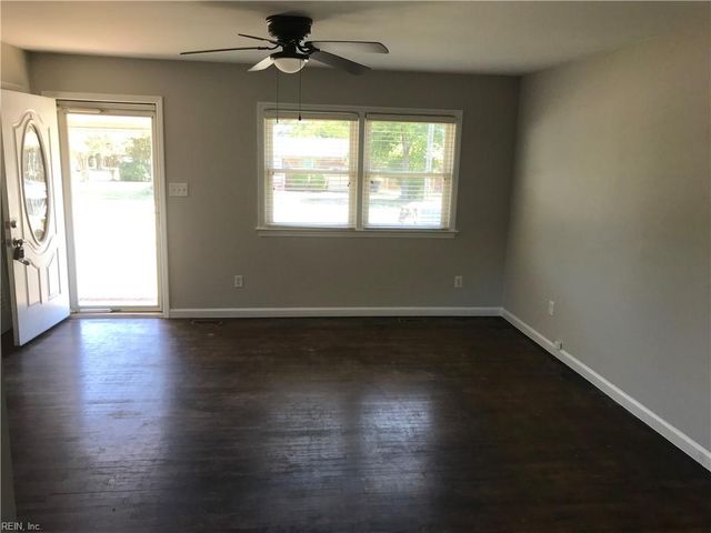 725 Harpersville RD, Newport News, VA 23601
