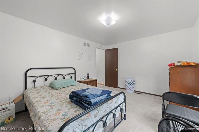 38982 Sutton Drive, Sterling Heights, MI 48310