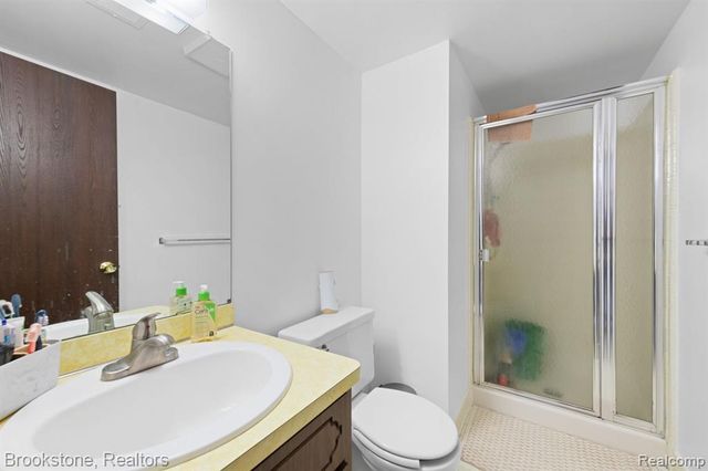 38982 Sutton Drive, Sterling Heights, MI 48310