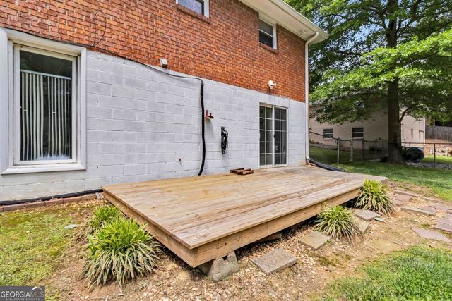339 Diane Drive SE, Smyrna, GA 30082