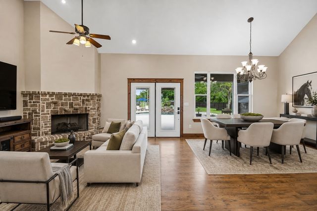 14714 US Highway 377, Whitesboro, TX 76273
