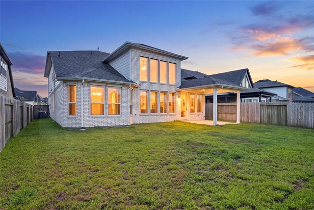 1735 Rustling Creek Drive, Missouri City, TX 77459